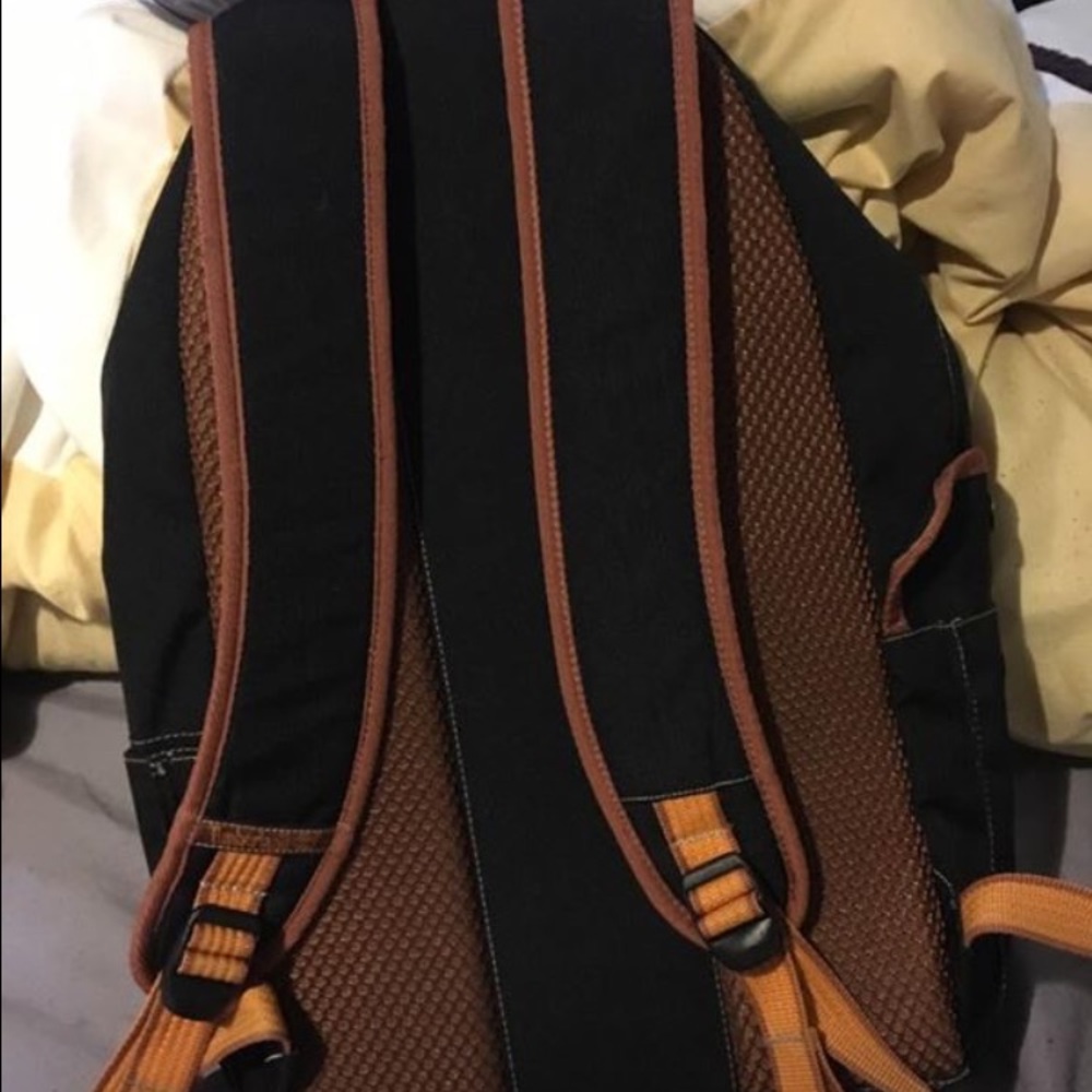 Backpack - Picture 2 of 5