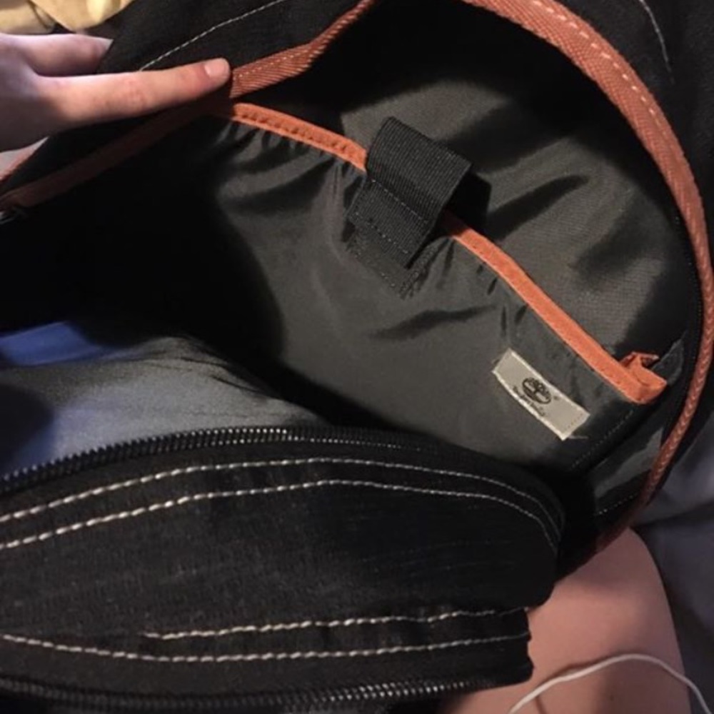 Backpack - Picture 4 of 5