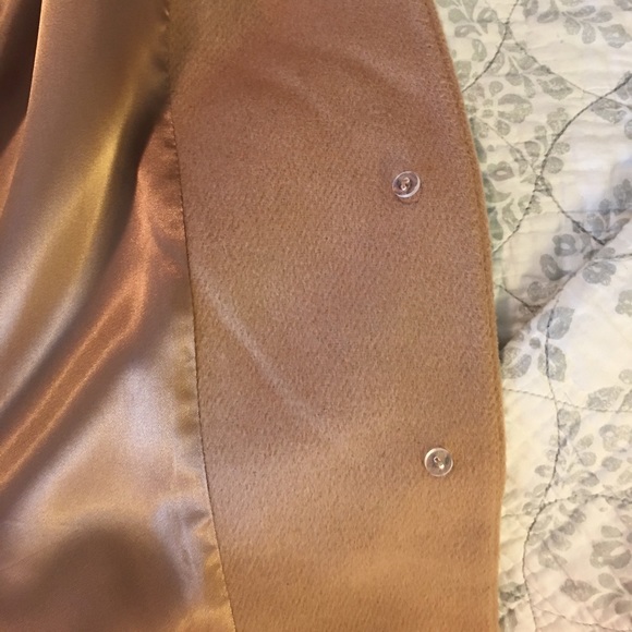 LOFT camel coat - Picture 8 of 8