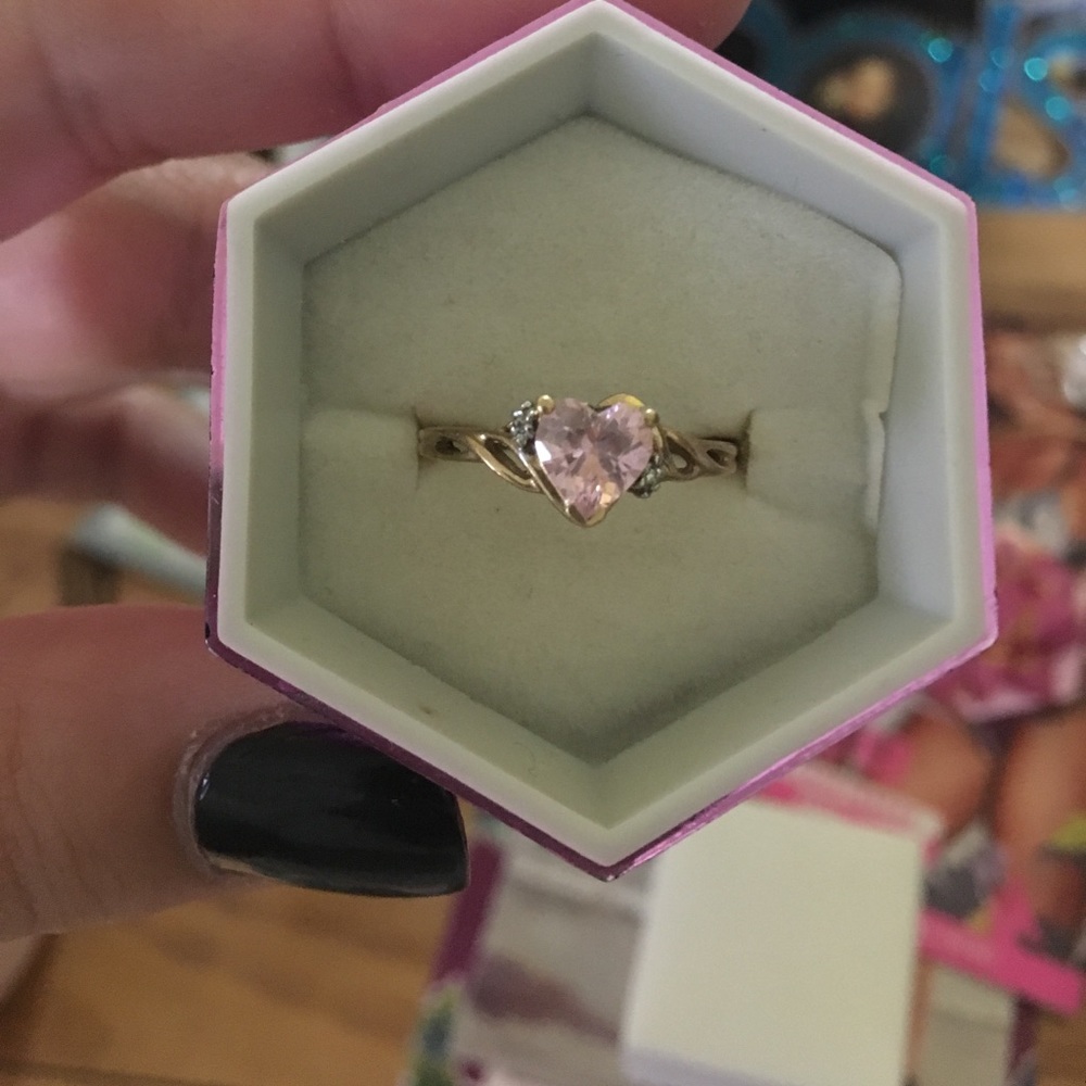 Gold ring