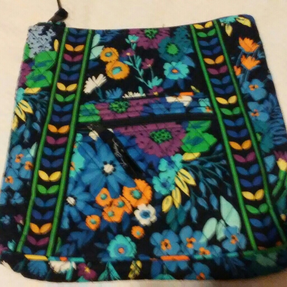 NWT Vera Bradley Hipster in Midnight Blues