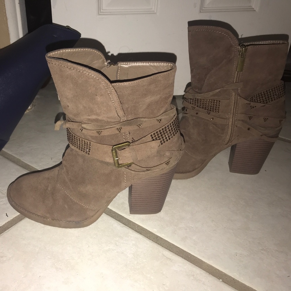 Booties size 10 wide from lane bryant