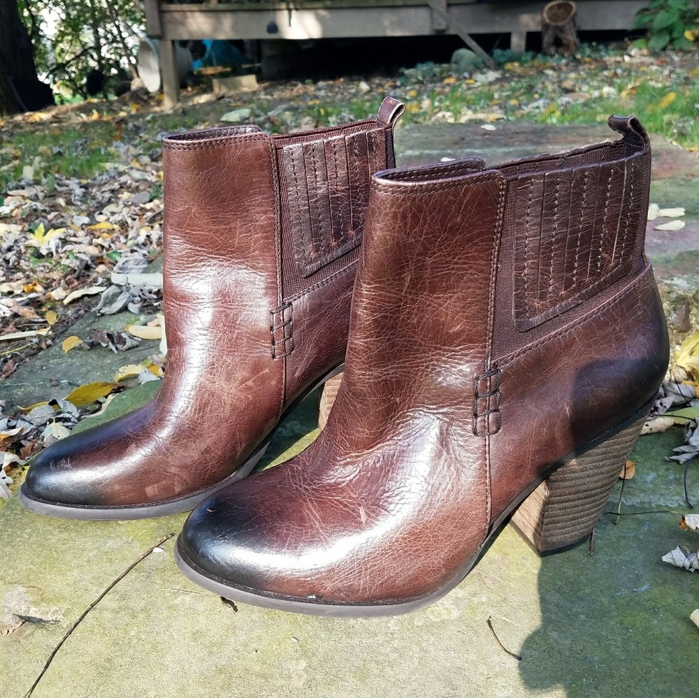 Cute little leather boots!
