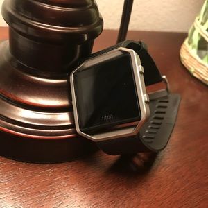 Fitbit Blaze Black SMALL Fitness Watch!