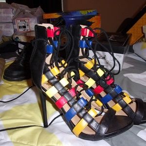 Ladies shoes