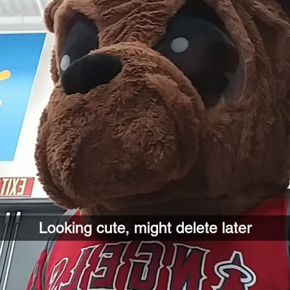 Meet your Posher, Jeovanny