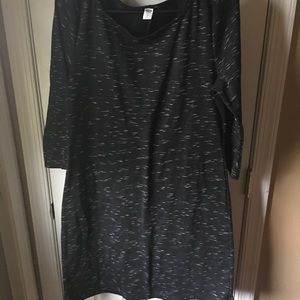 3/4 sleeve shift dress