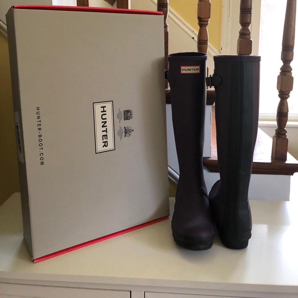 Hunter Boots Dark Plum Two Tone Wellies