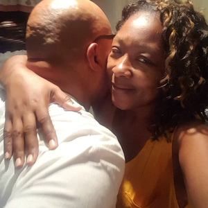 Meet your Posher, Leslie darvae