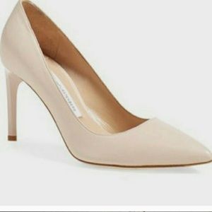 Diane Von Furstenberg heels 👠