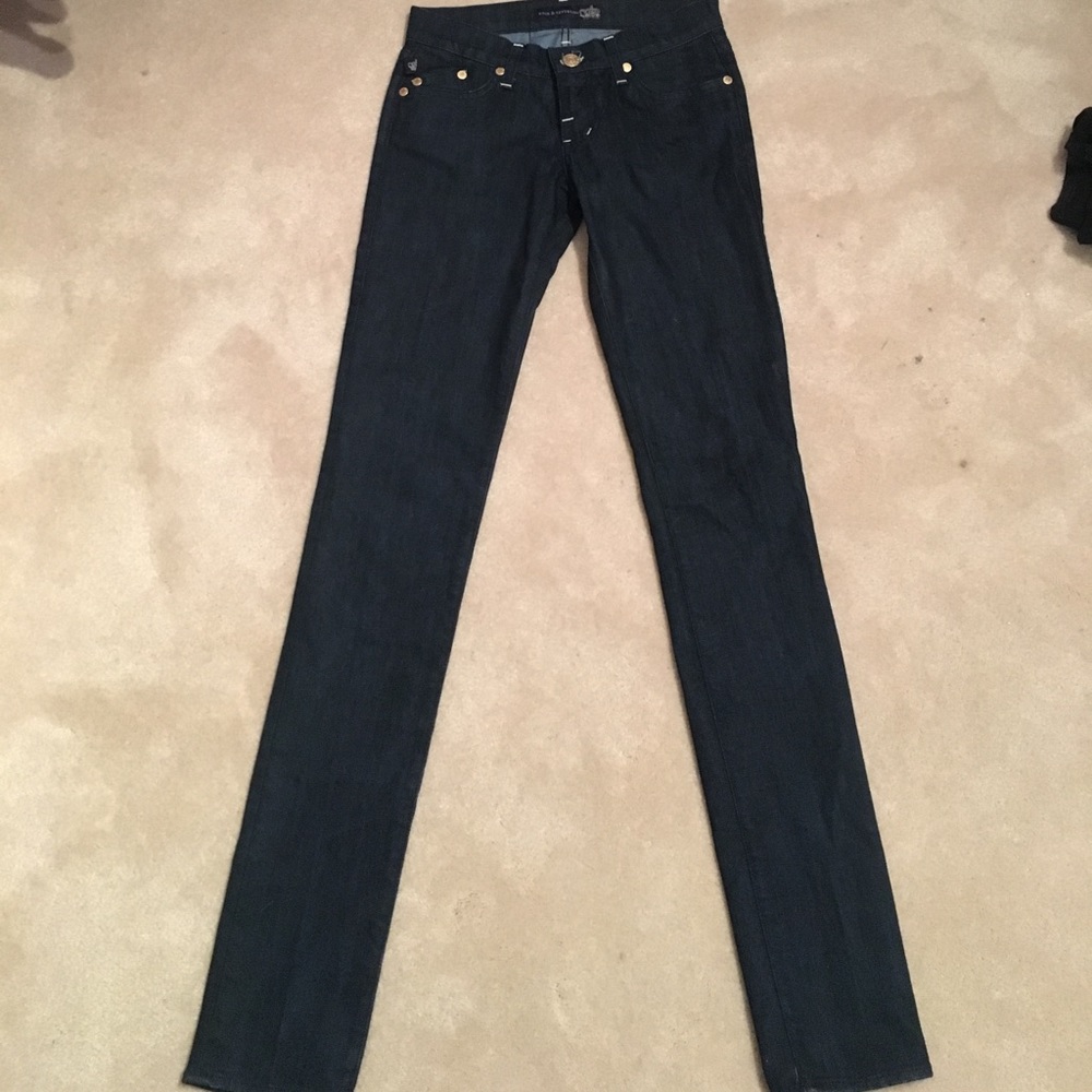 Rock & Republic Straight Leg Jeans