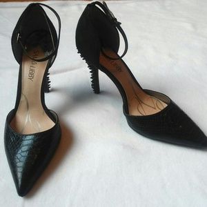 Sam & Libby "Dehlia" Black Spiked Heel size 9 1/2