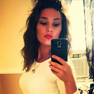 Meet your Posher, Brittany