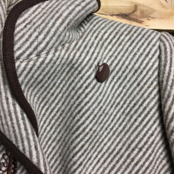 VTG Embroidered Coat - Picture 3 of 8