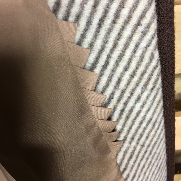 VTG Embroidered Coat - Picture 5 of 8