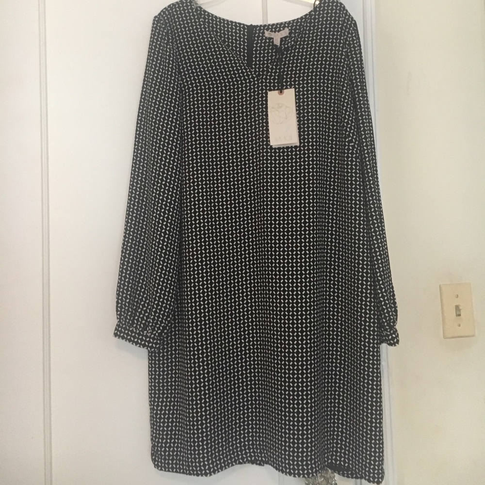 Black and white Lila Rose dress- 8