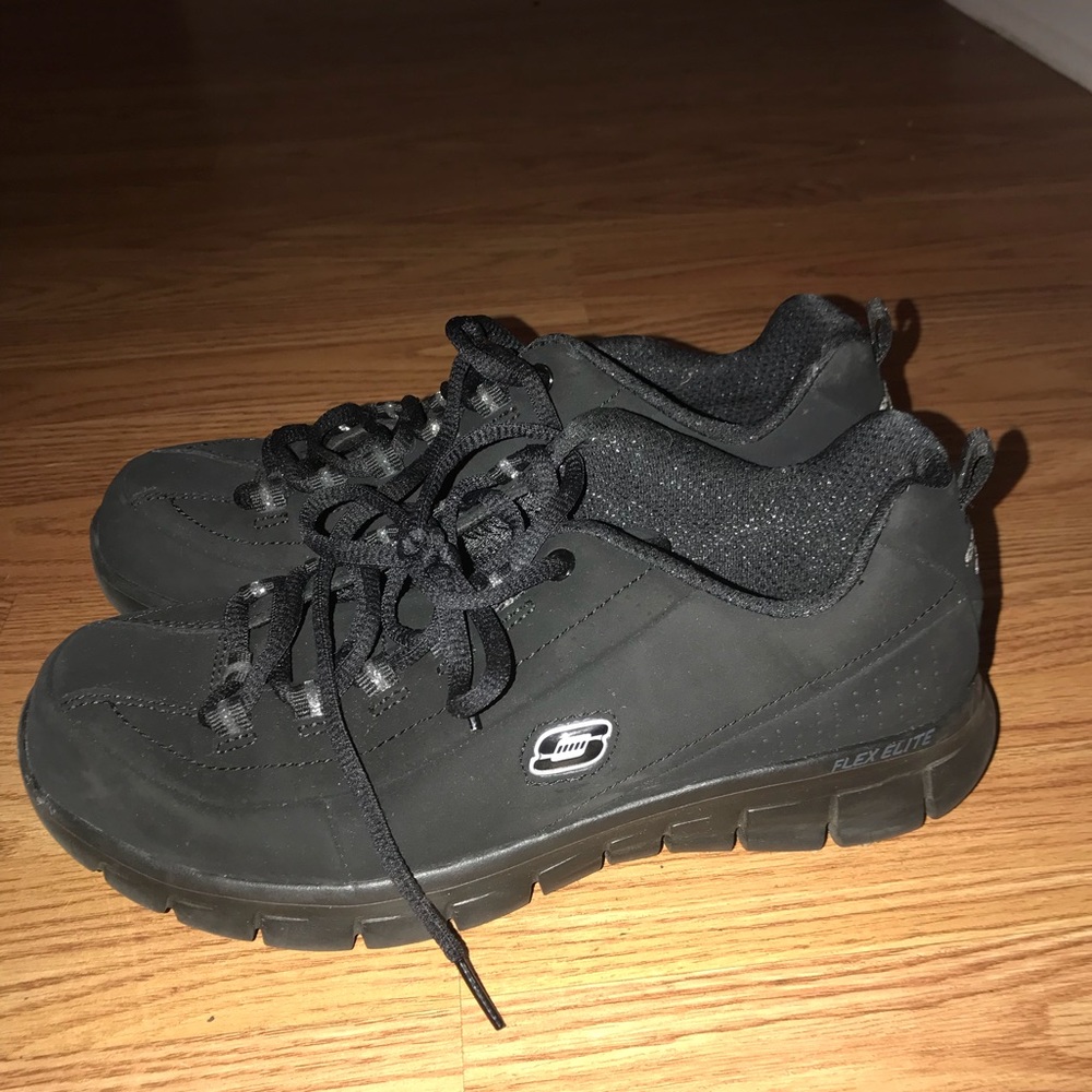 Sketchers Elite Foam Comfort Sneaker