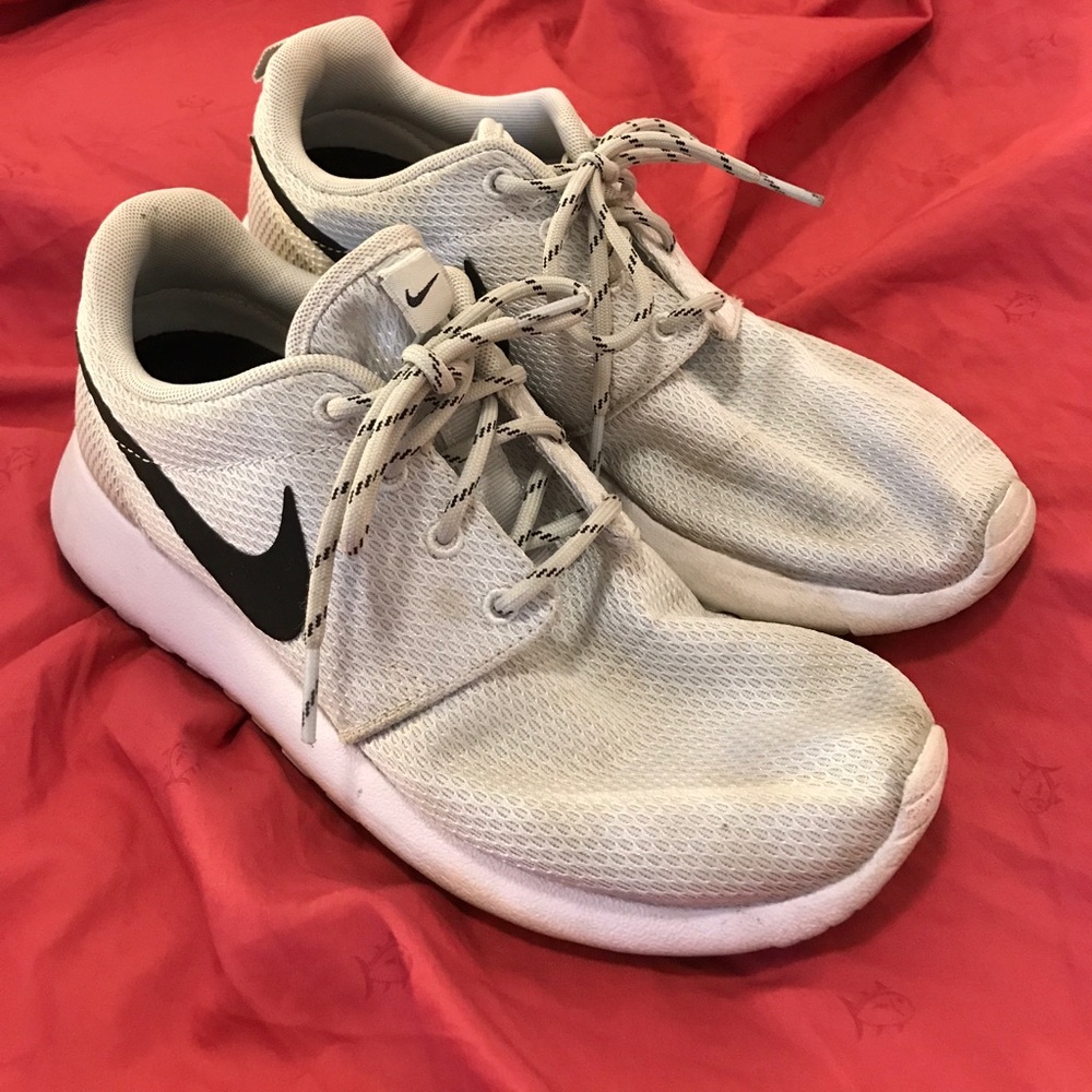Nike Roshes