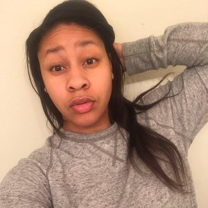 Meet your Posher, Chanel