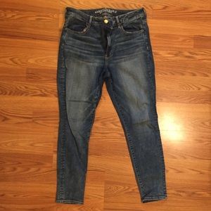 American Eagle Hi-Rise Jegging, Medium Wash