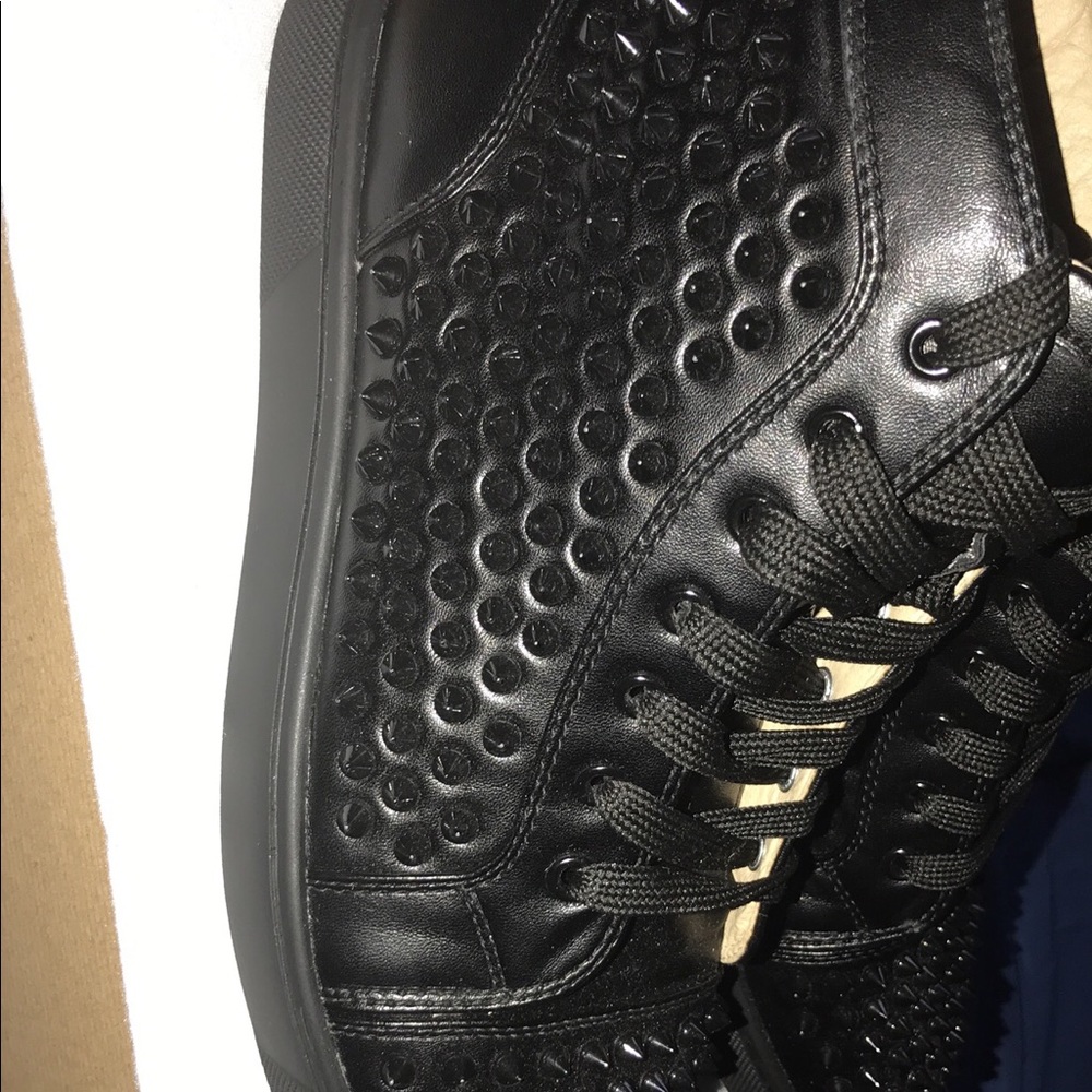 Christian louboutins worn once