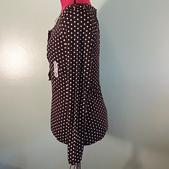 ♥ NEW Old Navy Henley polka dot top shirt 2/$25 ♥ - Picture 3 of 8
