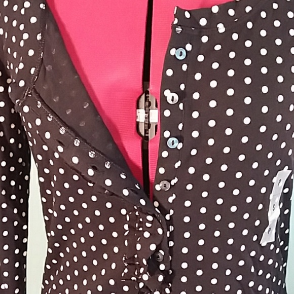 ♥ NEW Old Navy Henley polka dot top shirt 2/$25 ♥ - Picture 6 of 8