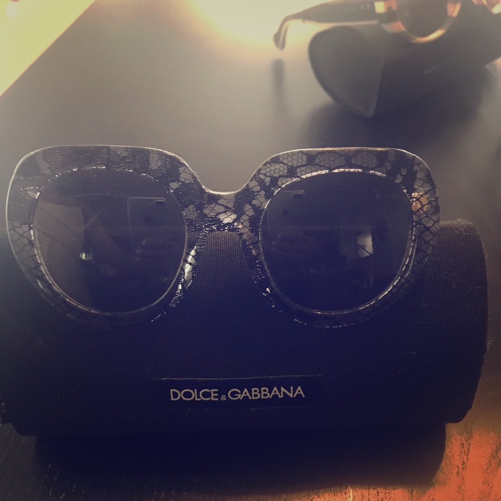 Sunglasses sale 🚨