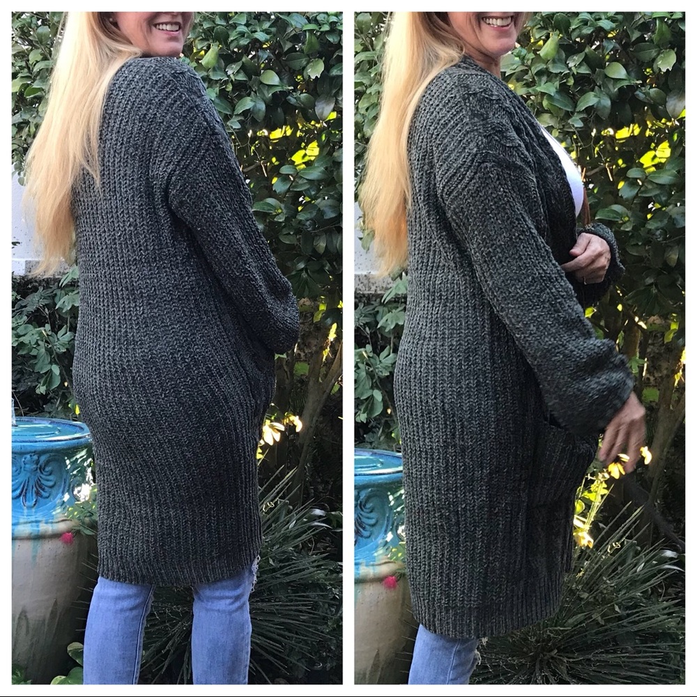 Tied-Up in Chenille! Open Cardigan with Wrist Ties - Picture 3 of 8