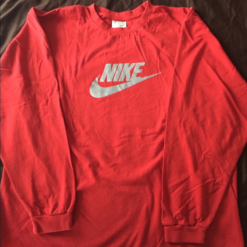 Nike long sleeve tshirt