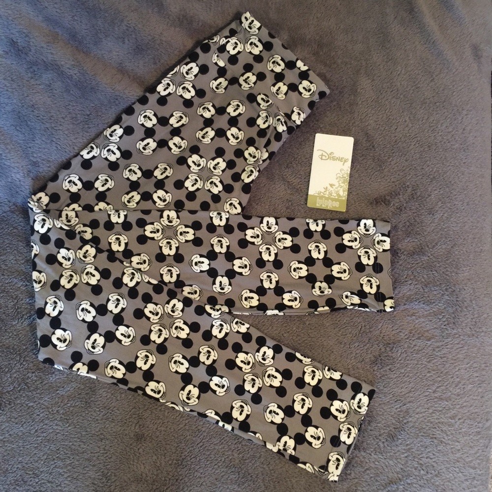 🆕 🖤 LLR Disney Leggings ~ OS