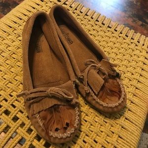 MINNETONKA WOMEN'S 467 SHOES TAUPE SUEDE SIZE 7.5
