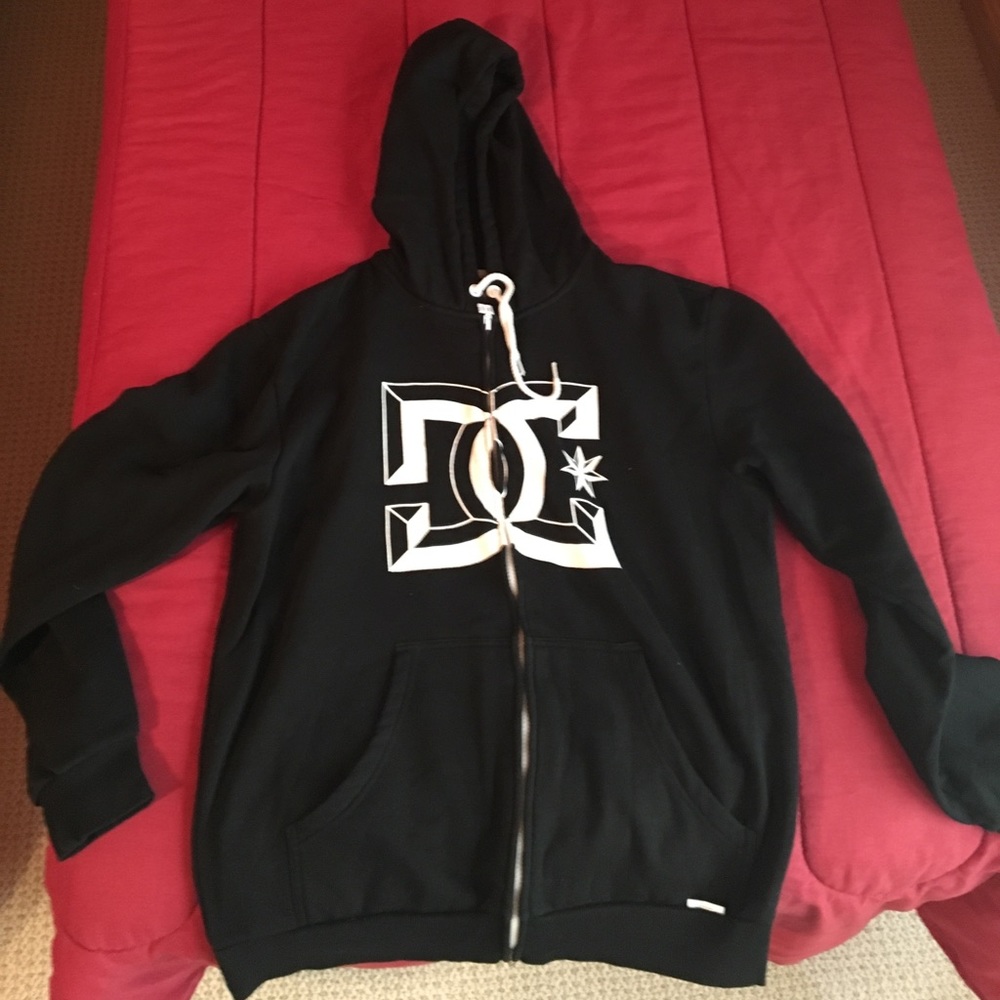 DC Hoodie size large