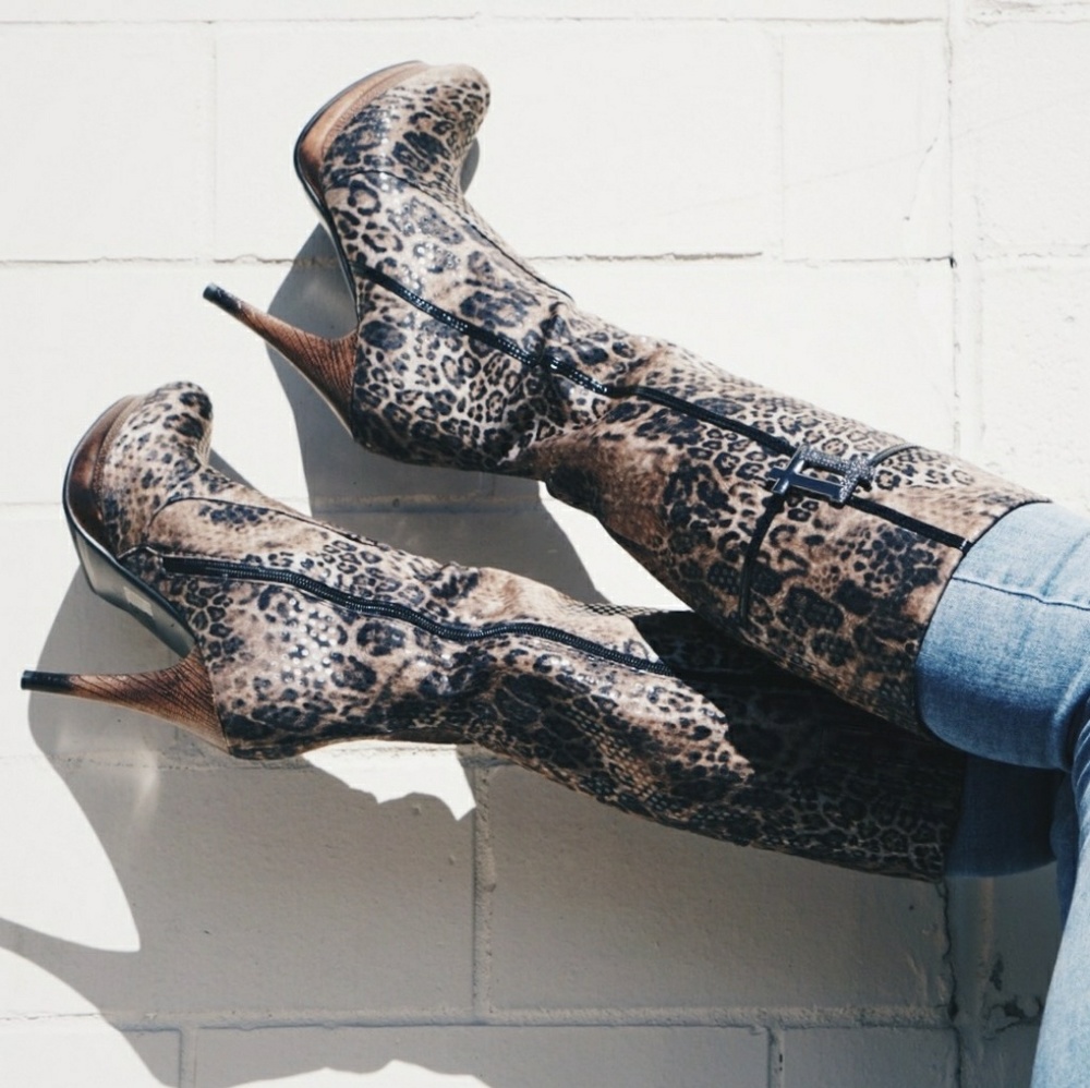 Leopard Knee Boot - Picture 7 of 8