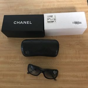 Chanel sunglasses. ***final sale***