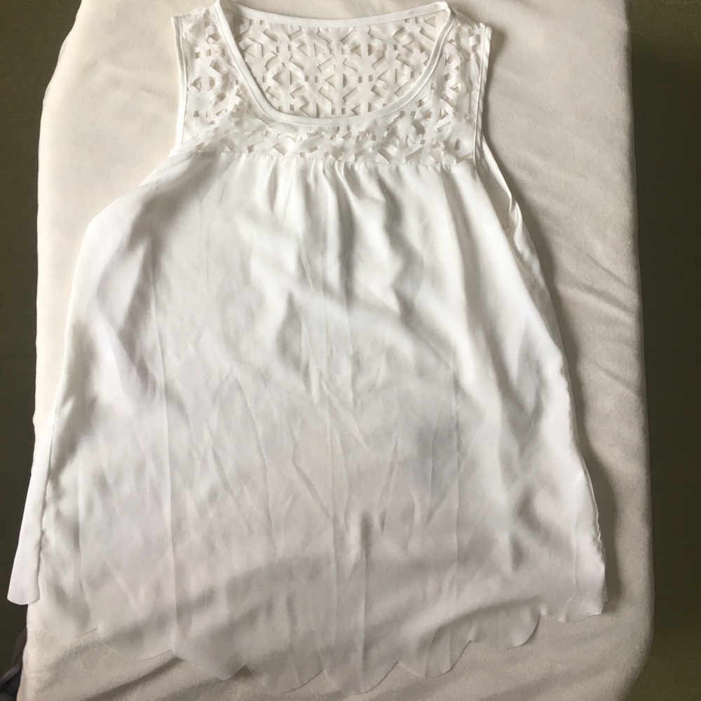 Back cut out top