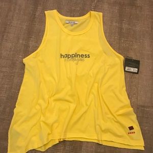 Peace Love World tank