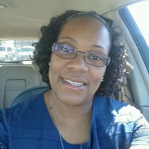 Meet your Posher, Shannon