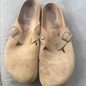 Betula in taupe Birkenstock (re-posh)