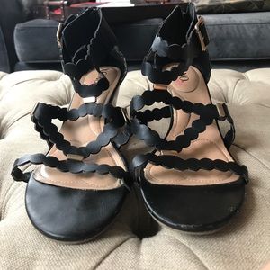 XOXO Comfy Black gladiator wedge sandal