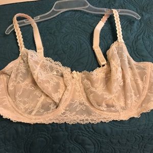 Lacy bra 40 DD