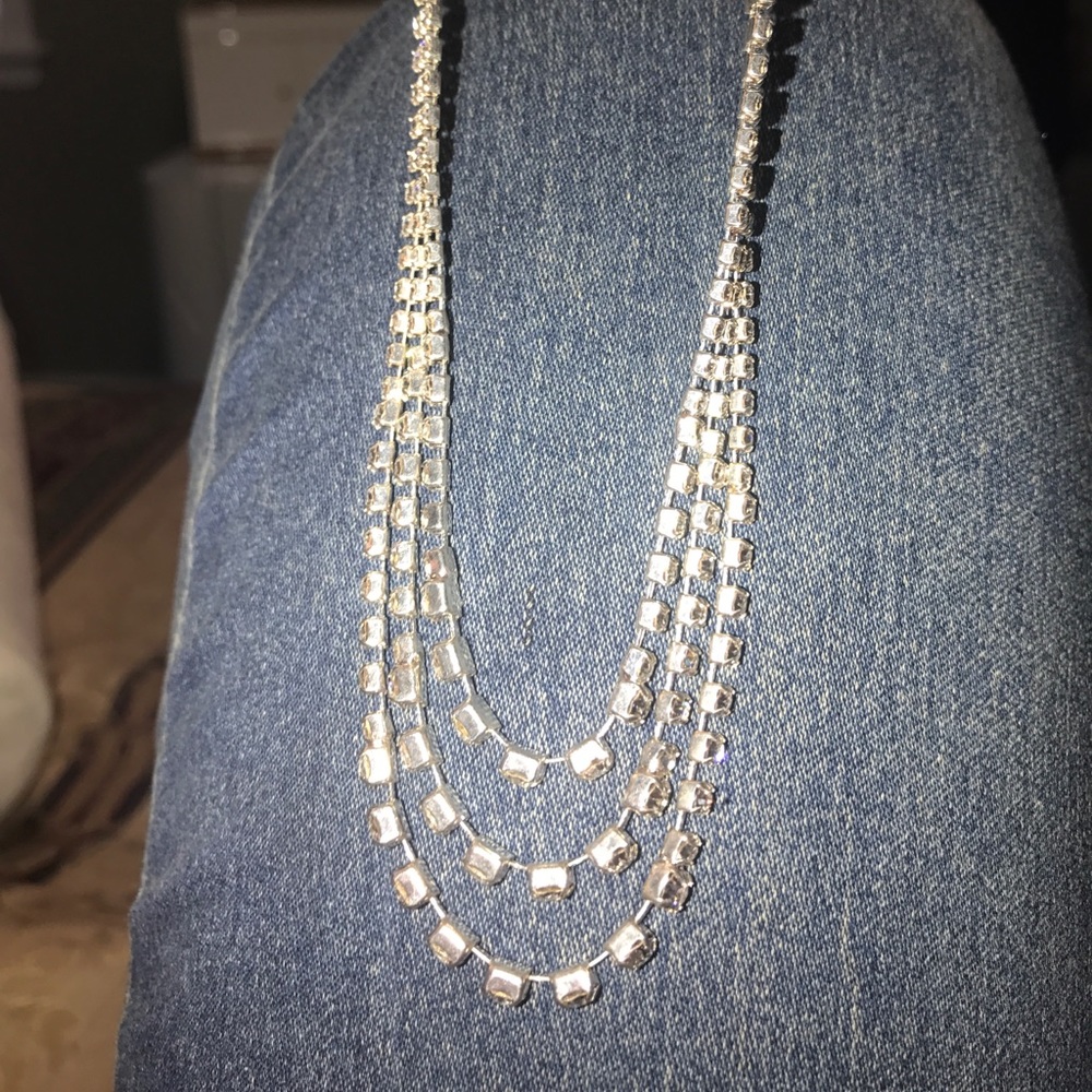 Cache faux diamond necklace