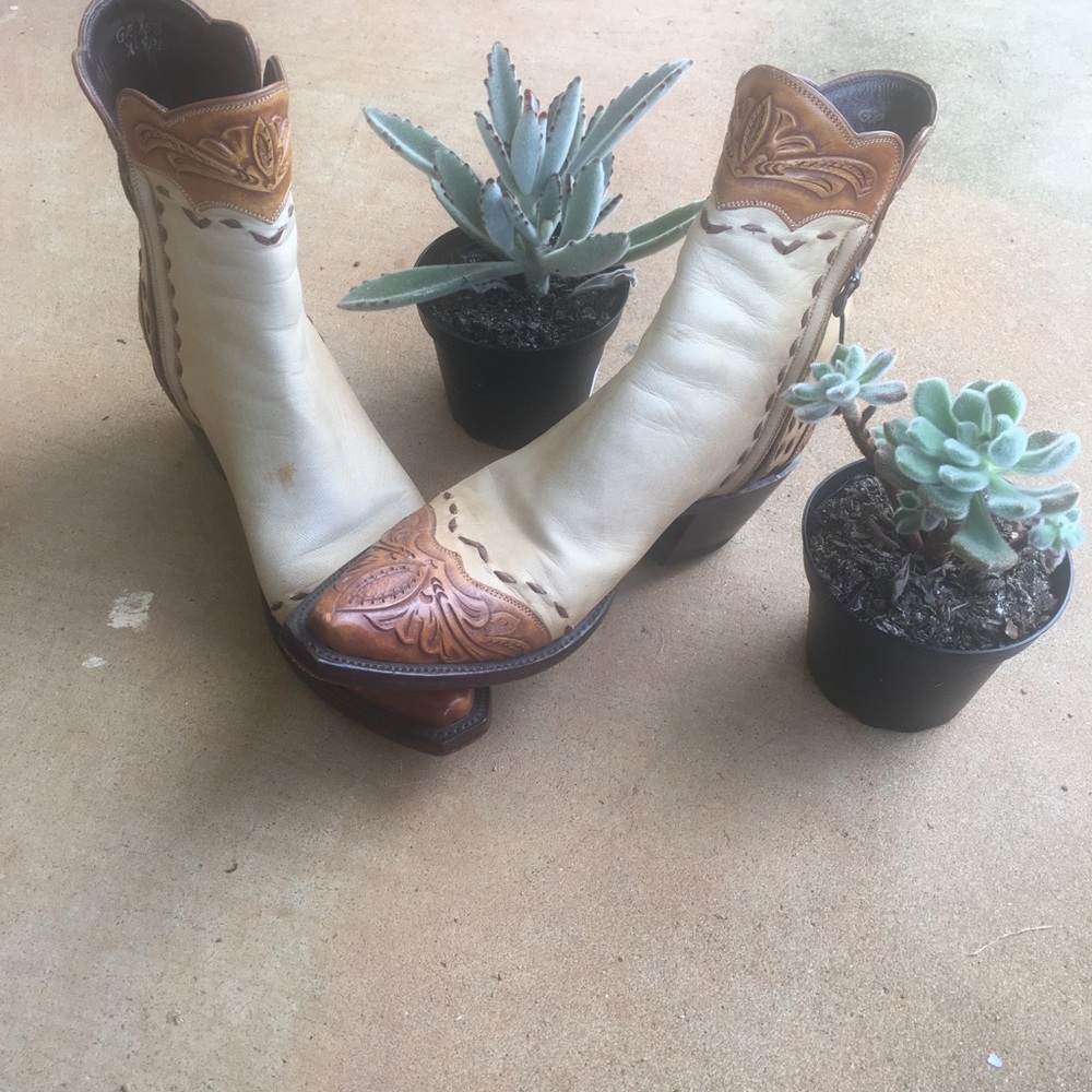 Stallion Leather Tooled Ankle Boots