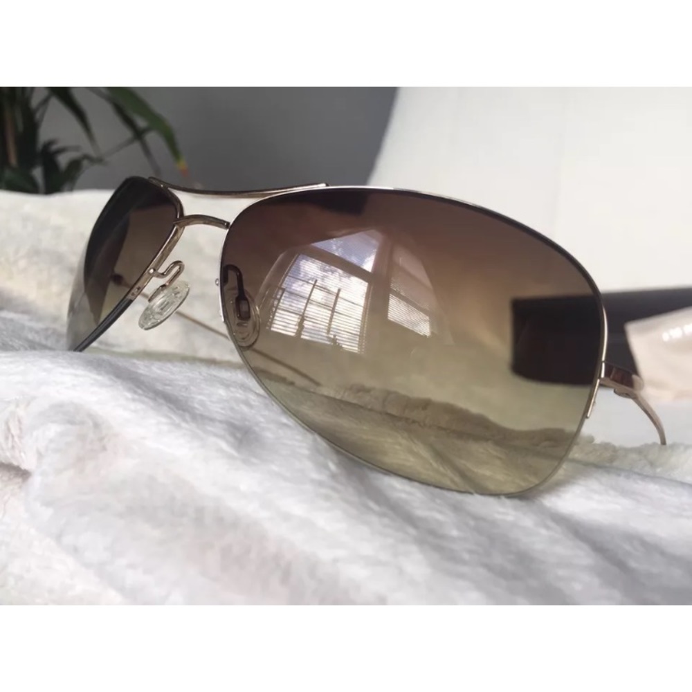 Oliver Peoples Commodore