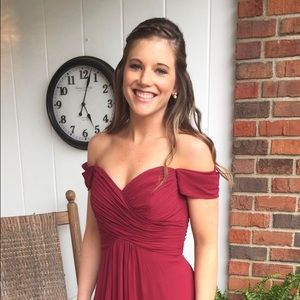 Meet your Posher, Ella