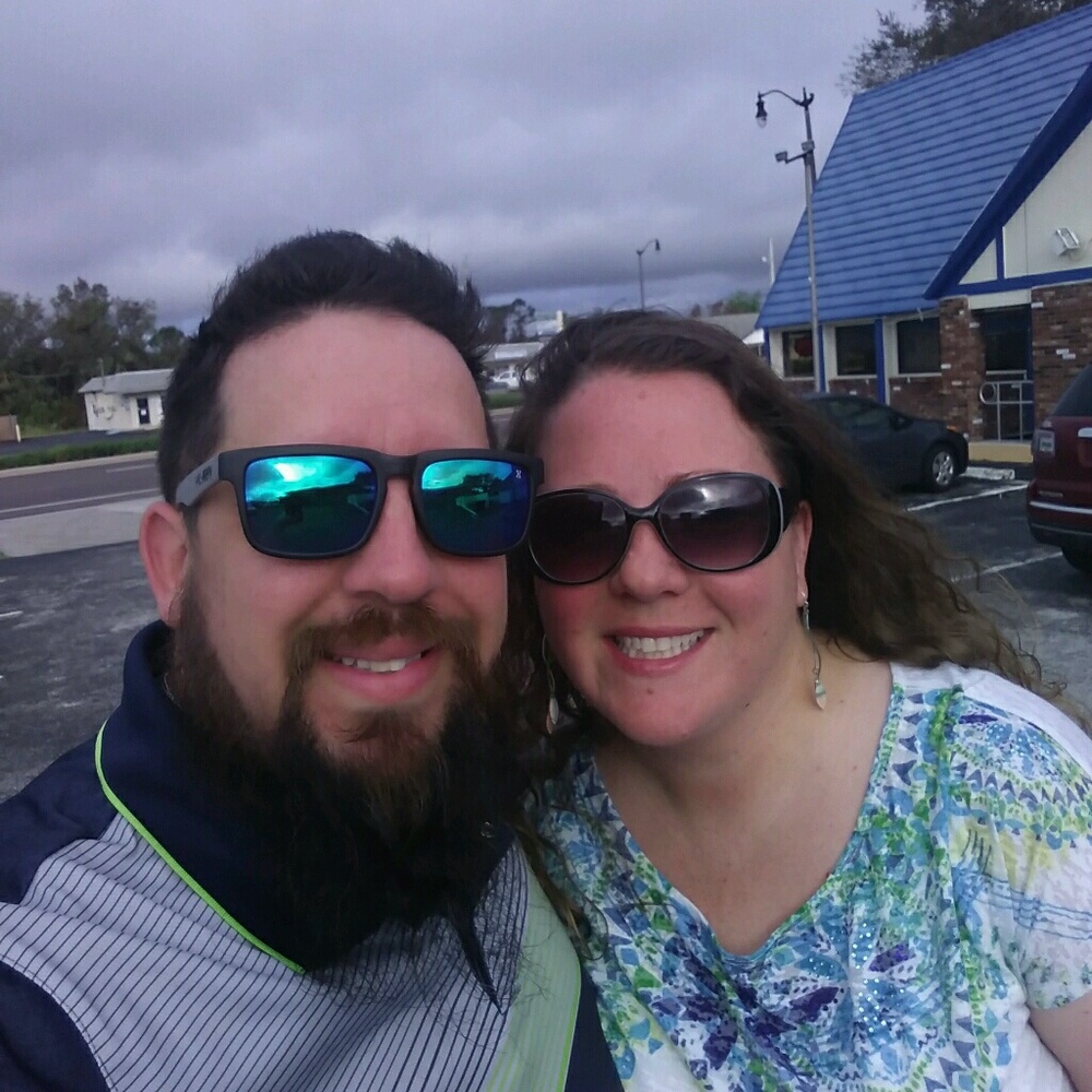 Meet your Posher, Carlos