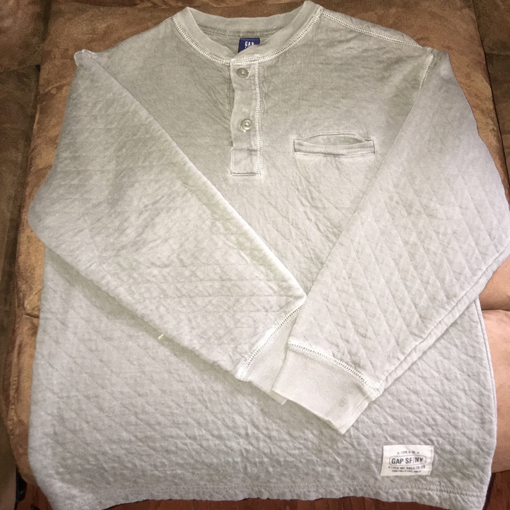 Gap sweatshirt