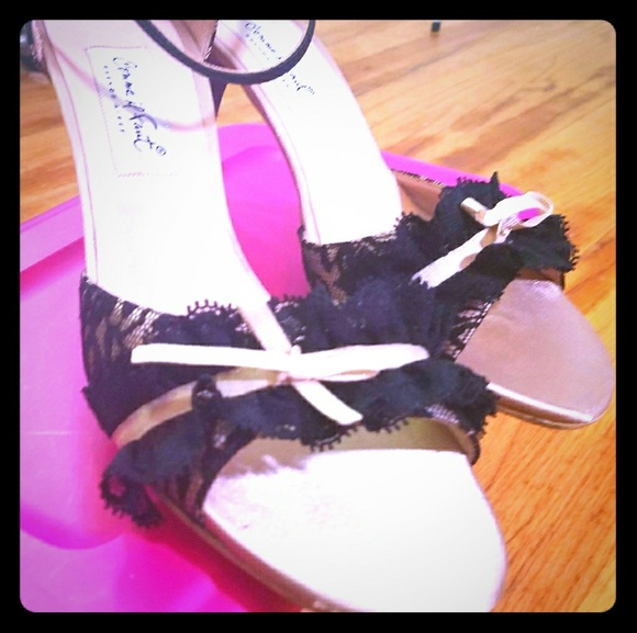 Comme il faut open toed ankle strapped stiletto - Picture 1 of 8