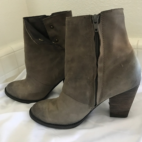 Aldo Authentic Distressed Leather Boots Worn Once - Picture 2 of 6