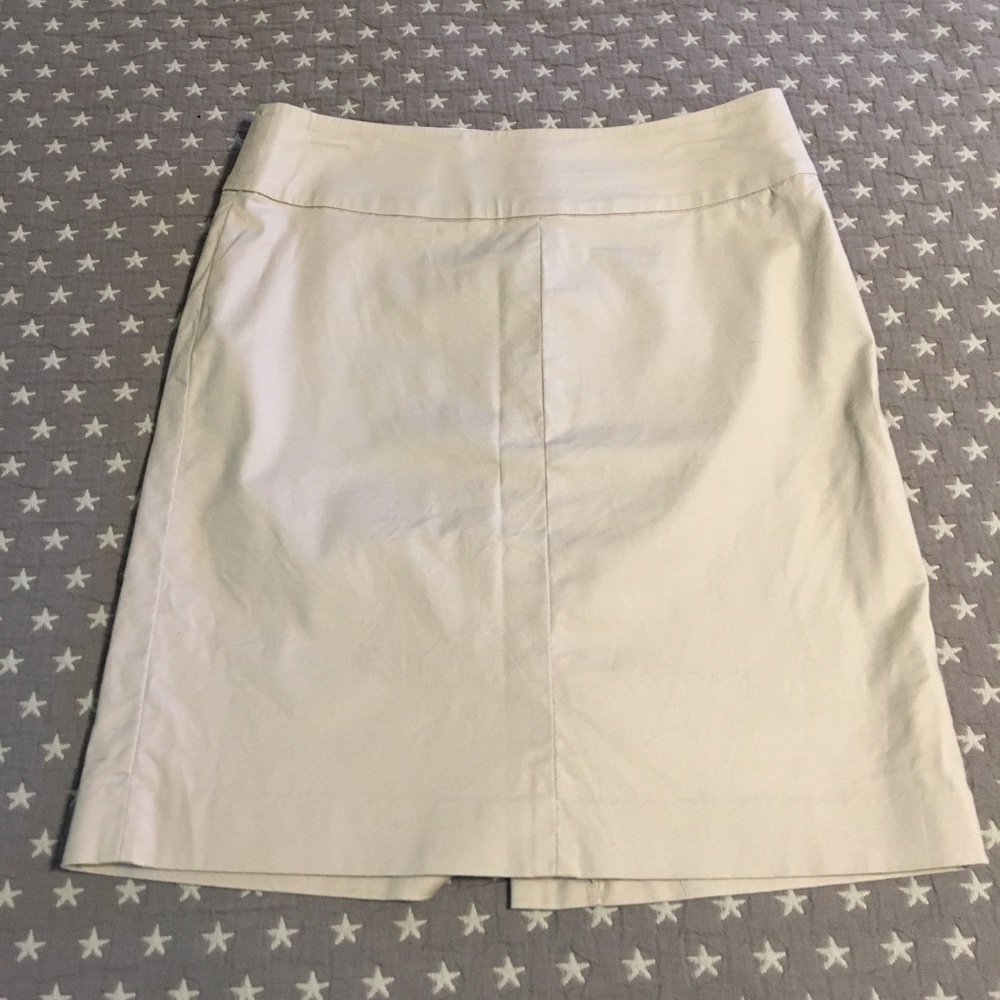 Cream Banana Republic Factory skirt